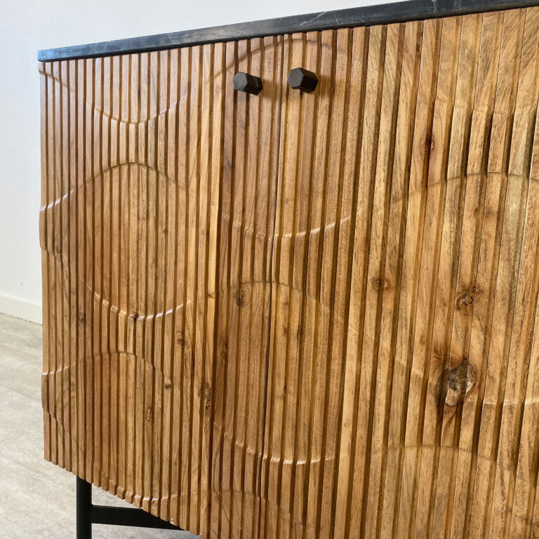 Mueble Bar en Acacia y Mármol Milán